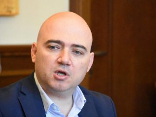 Министърът на туризма Илин Димитров си позволи поредица от нападки
