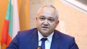 Вътрешният министър коментира и отношенията на МВР с прокуратурата, както и евентуален нов пакет санкции по закона Магнитски.