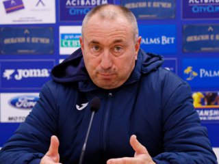 Треньорът на Левски Станимир Стоилов потвърди новината че напуска клуба