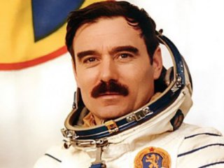 44 г от полета в Космоса на Георги Иванов Бърз