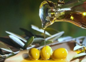
Sakellaropoulos Organic Farms спечели първата позиция в света като компания-производител на гурме маслинови масла, както и първите четири места в Топ 5 на ароматизираните зехтини в света за 2022 г. за тяхното качество и вкус.