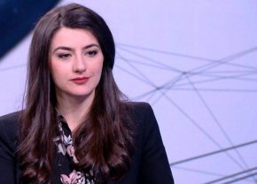 Лена Бориславова: Искаме да продължим разговорите с ГЕРБ по програмата