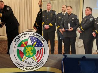 Бързи факти Български полицай получи медал за геройство в Илинойс