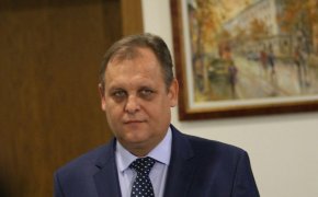 Георги Чолаков призова да се "даде време и спокойствие на ВСС да вземе своето решение".