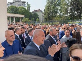 Лидерът на ГЕРБ Бойко Борисов влезе на разпит в Софийската