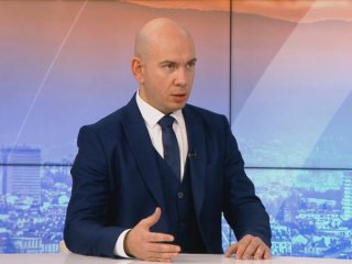 Главният прокурор Иван Гешев внесе в парламента искане за сваляне