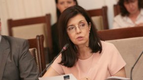 Определянето на кандидатурите за български еврокомисар не става по телефона, а през решение на МС, каквото нямаше