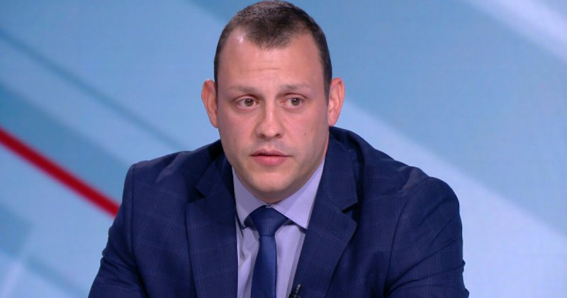 Асен Василев иска да източи от БЕХ 1 млрд.лв. въображаема