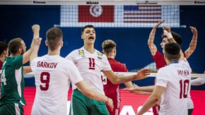 Националният отбор на България по волейбол за мъже до 21 години се класира по безапелационен начин за полуфиналите на световното първенство в Бахрейн.