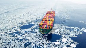 Руски танкер, натоварен със суров петрол, се отправи през арктическите води към Китай, тъй като Москва се опитва да разшири използването на Северния морски път в условията на западните санкции