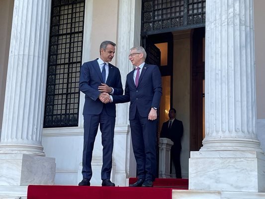 Пленарни разговори между премиерите на България и Гърция с участието