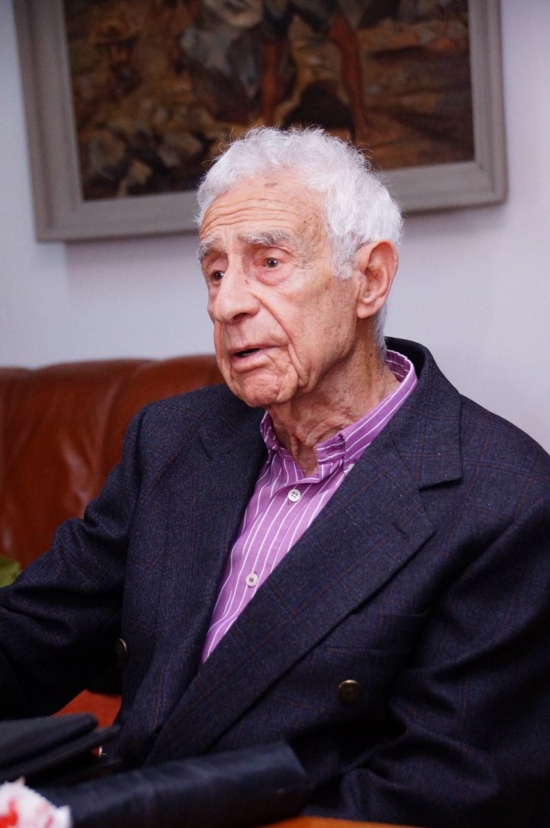 Днес на 102 години ни напусна Виктор Барух - изключителен