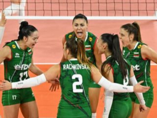 Националният отбор на България по волейбол за жени победи тима