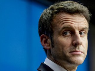 Френският президент сравни България и Румъния с Нигер по време