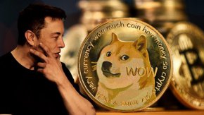 Илон Мъск, собственик на Tesla, SpaceX и X (бивш Twitter), е финансирал разработването на криптовалута Dogecoin, базирана на мемове, се казва в статия в Wall Street Journal, базирана на откъси от биографията на милиардера, която ще бъде публикувана по-късно този месец