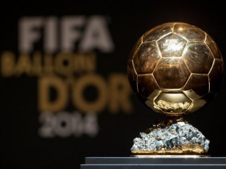 Списание Франс Футбол обяви имената на 30 те номинирани играчи за
