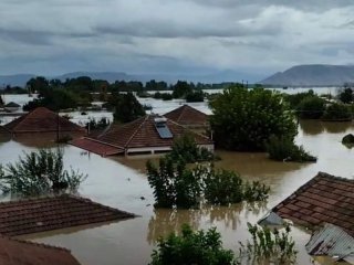 Потопени къщи в Кардица Гърция  Източник Northmeteo Меteo Bulgaria  