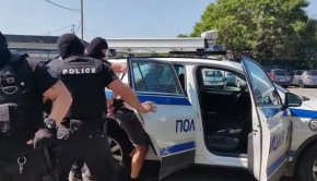 Организирана престъпна група, занимавала се с разпространение на наркотици на територията на Пловдив, Асеновград и Хасково е била разкрита от служители на ГДБОП