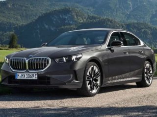 BMW разширява гамата си от електрически превозни средства изграждайки два