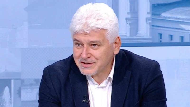 Проф. Пламен Киров в интервю за Калина Андролова и Гласове.