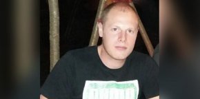 30-годишният Рангел Бизюрев, който е обвинен за убийството на 24-годишния Димитър Малинов от пловдивското село Цалапица и се издирва с европейска заповед за арест, е бил задържан в Нидерландия през септември, но е освободен, съобщи 24 часа, като се позовава на информация от свои източници.