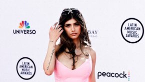 Playboy прекъсна връзките си с изпълнителката за възрастни Миа Халифа, след като родената в Ливан порнозвезда публикува серия от туитове, в които приветства нападението на Хамас срещу Израел