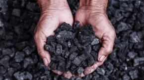 Хората ще използват въглища и след 50 години