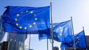 Спонсори от трети страни няма да могат да публикуват политически реклами в ЕС три месеца преди провеждането на избори или референдум в държава членка.