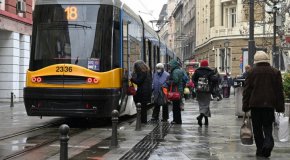 Децата до 14 навършени години да пътуват безплатно в градския транспорт