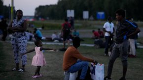 Миграцията струва на Нидерландия 400 милиарда евро: Проучване