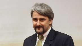 правозащитник Александър Кашъмов