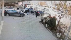 Любен Попов, обвинен в убийство по непредпазливост след спор за нарушение на пътя на бул. Черни връх остава на свобода.