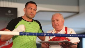 Легендарният треньор Ули Вегнер пристигна в България, за да помогне на Кубрат Пулев в битката му за регулярен шампион на Световната боксова асоциация (WBA).