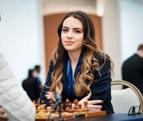 Осем шахматистки и една цел - участие в мача за световната титла.