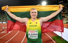 Литовецът Миколас Алекна постави нов световен рекорд в хвърлянето на диск.