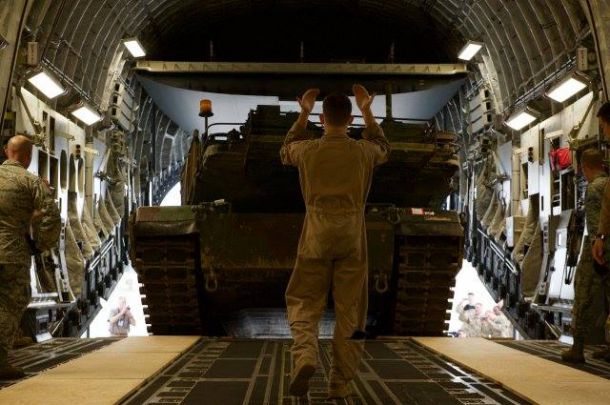 Американски танкове пристигат в България