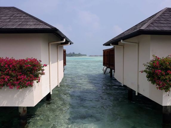 Малдиви, Райски остров