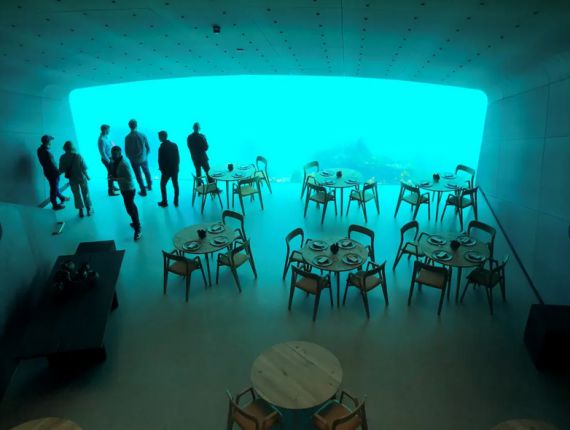 Първият подводен ресторант в Европа отвори в Норвегия